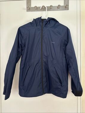Quechua Boys’ Navy Hooded Packable Raincoat